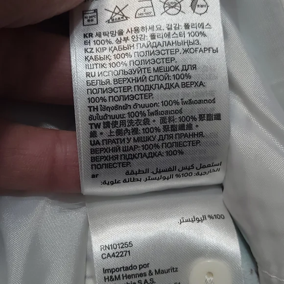 H&M jumpsuit, blue and brown leaf print, cropped length, convertible straps - Picture 15 of 16